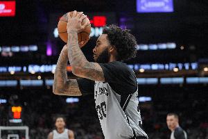 追梦：恩比德有伤必会被针对 就像去年狄龙对库里那样 故意但不脏